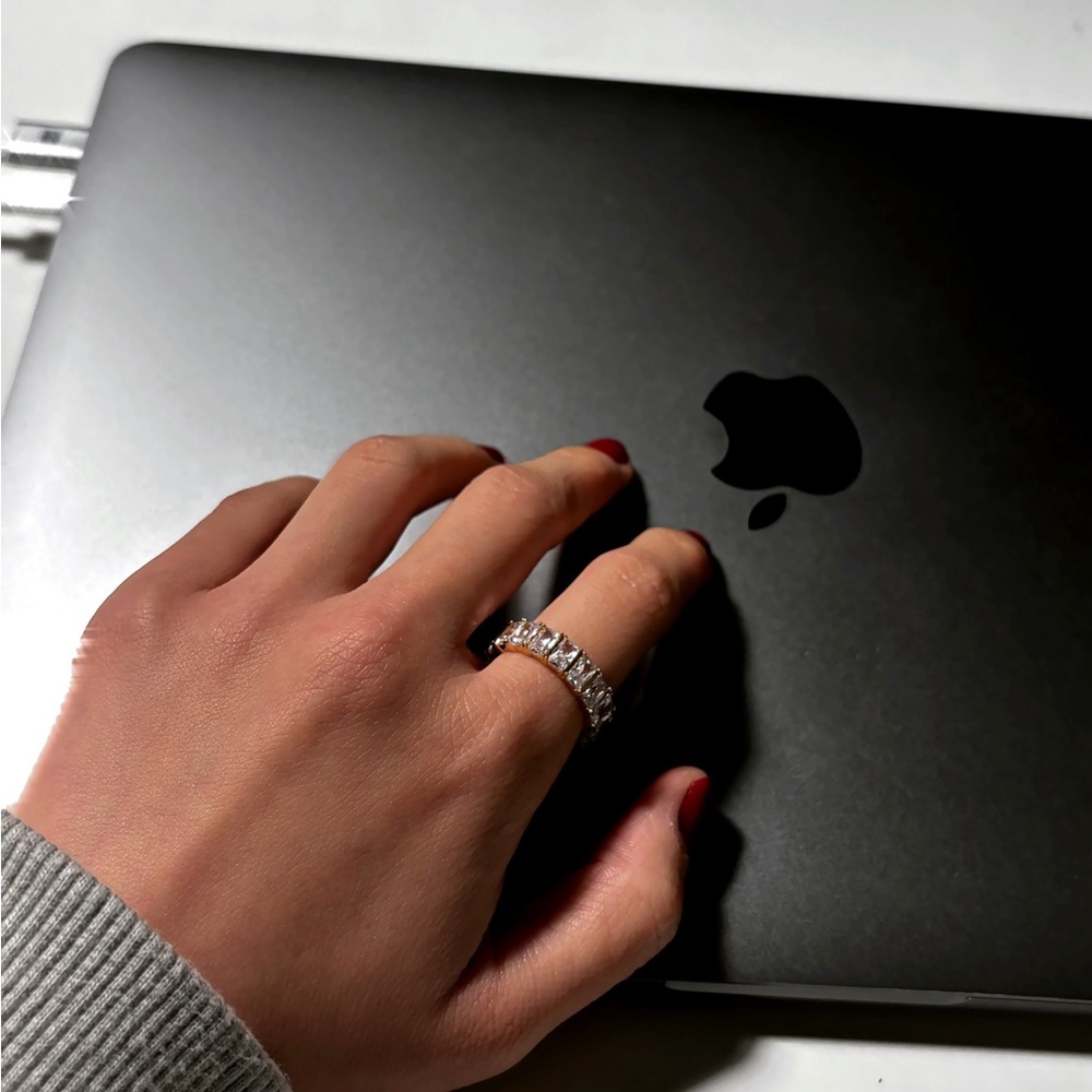 High Quality Sparkly Ring. Doesn’t Tarnish, Has A… - image 1